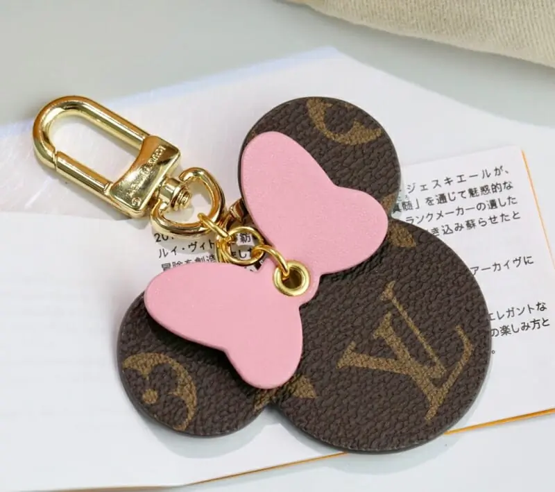 louis vuitton lv key holder and boucle de sac s_1233a16